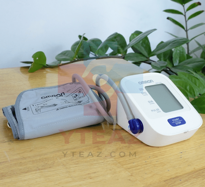 Máy đo huyết áp bắp tay Omron Hem 7120