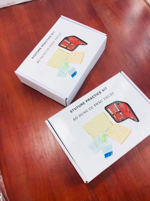 Bộ dụng cụ thực hành khâu vết thương