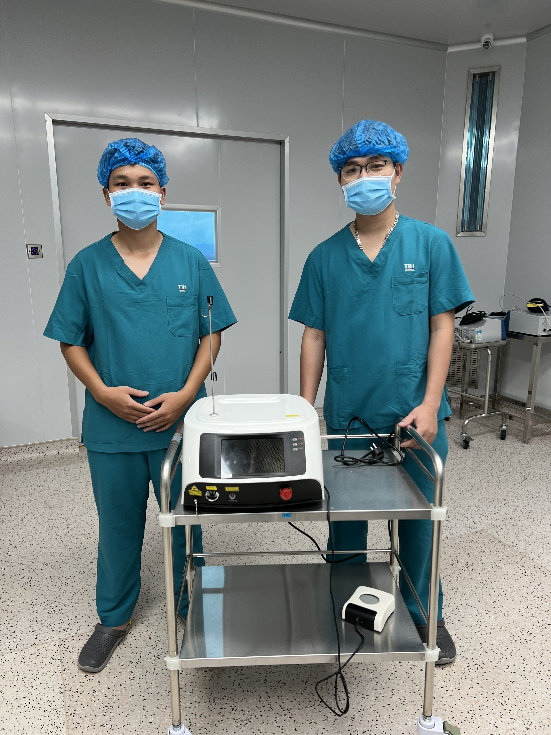 Máy Laser Điều Trị Trĩ Cherylas 15N – Công Nghệ Laser Diod Hiện Đại Trong Điều Trị Bệnh Trĩ - Image 3